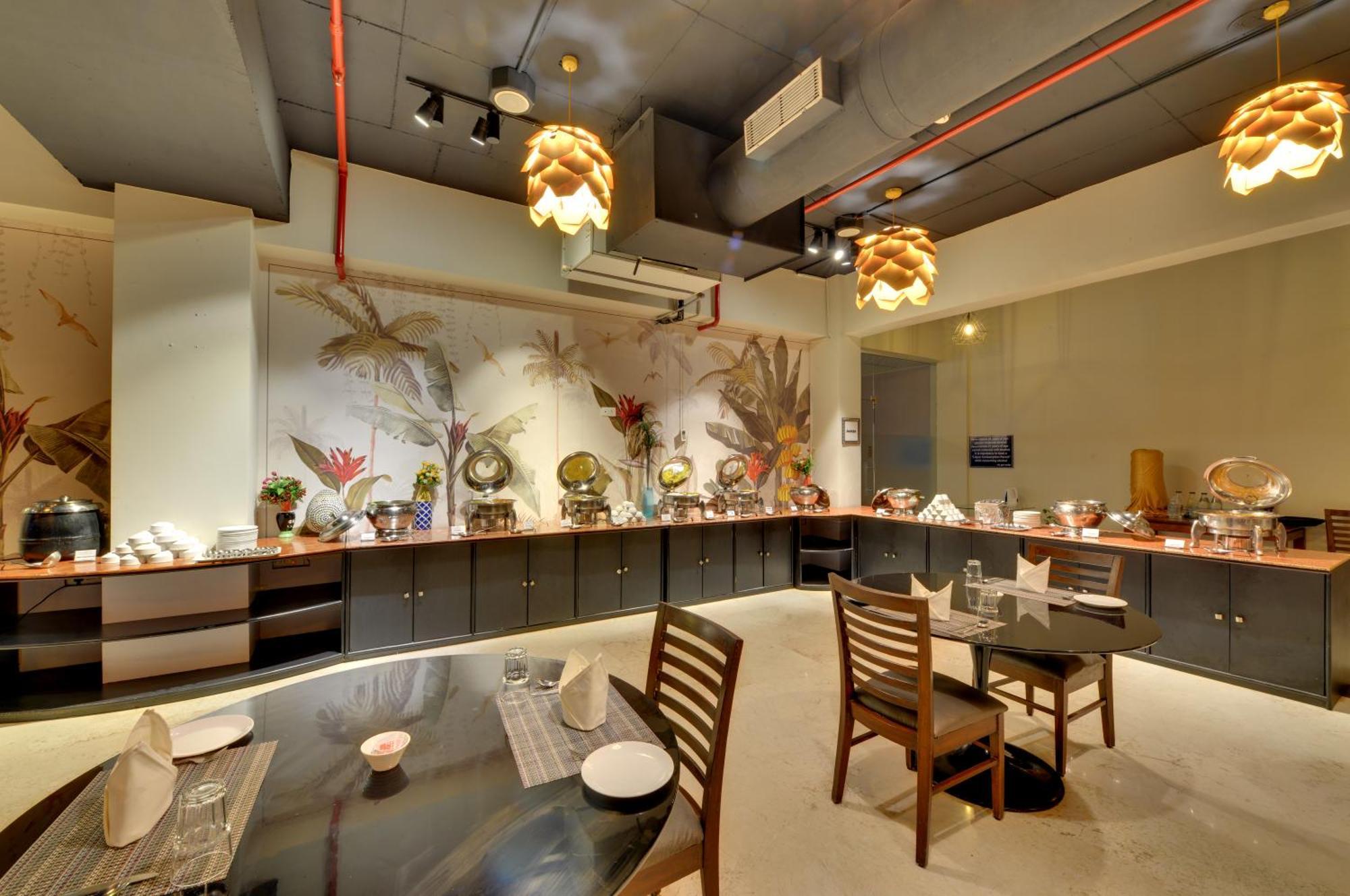 The Fern Residency, Vadgaon - Talegaon, Pune Buitenkant foto