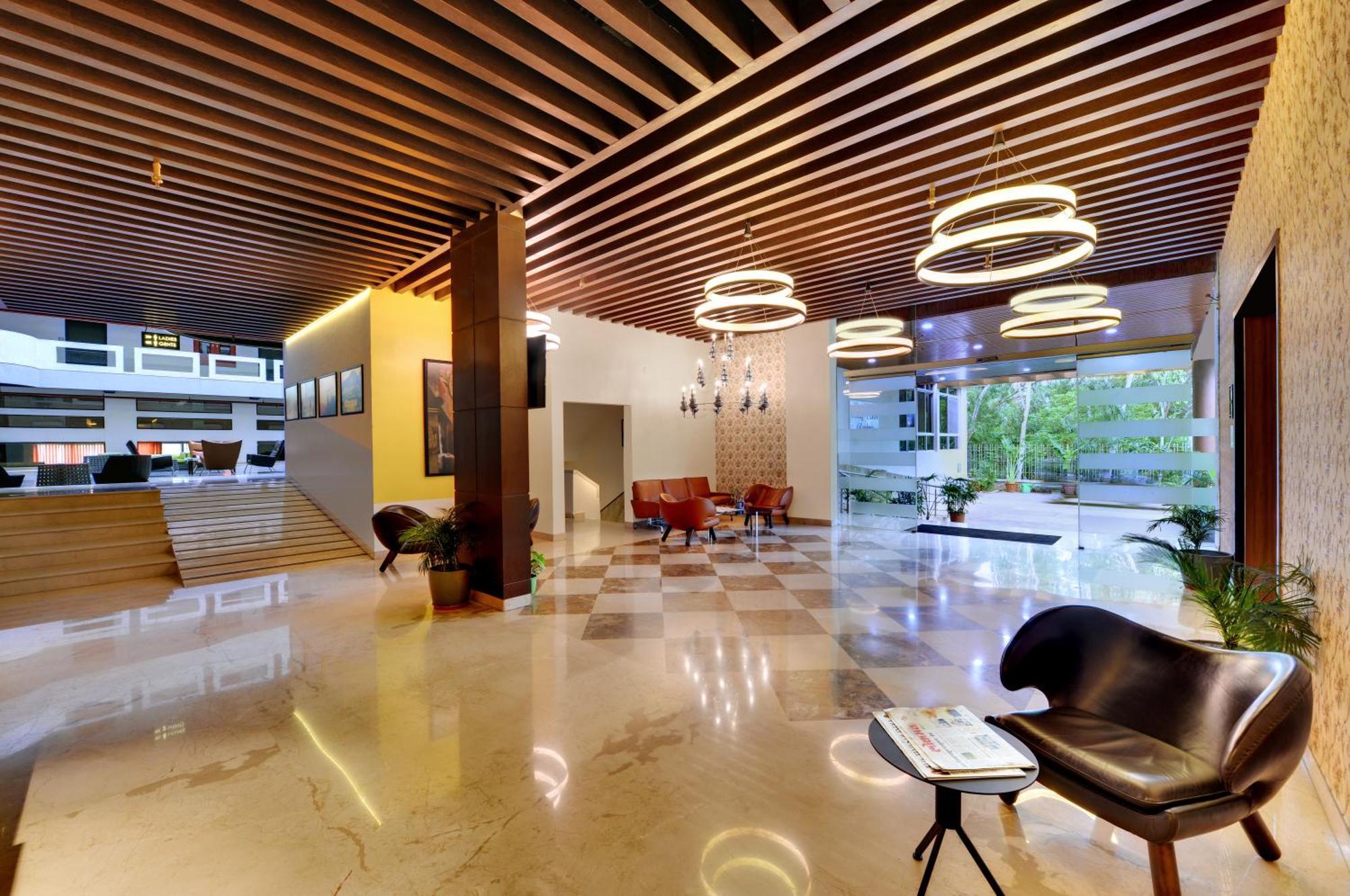 The Fern Residency, Vadgaon - Talegaon, Pune Buitenkant foto