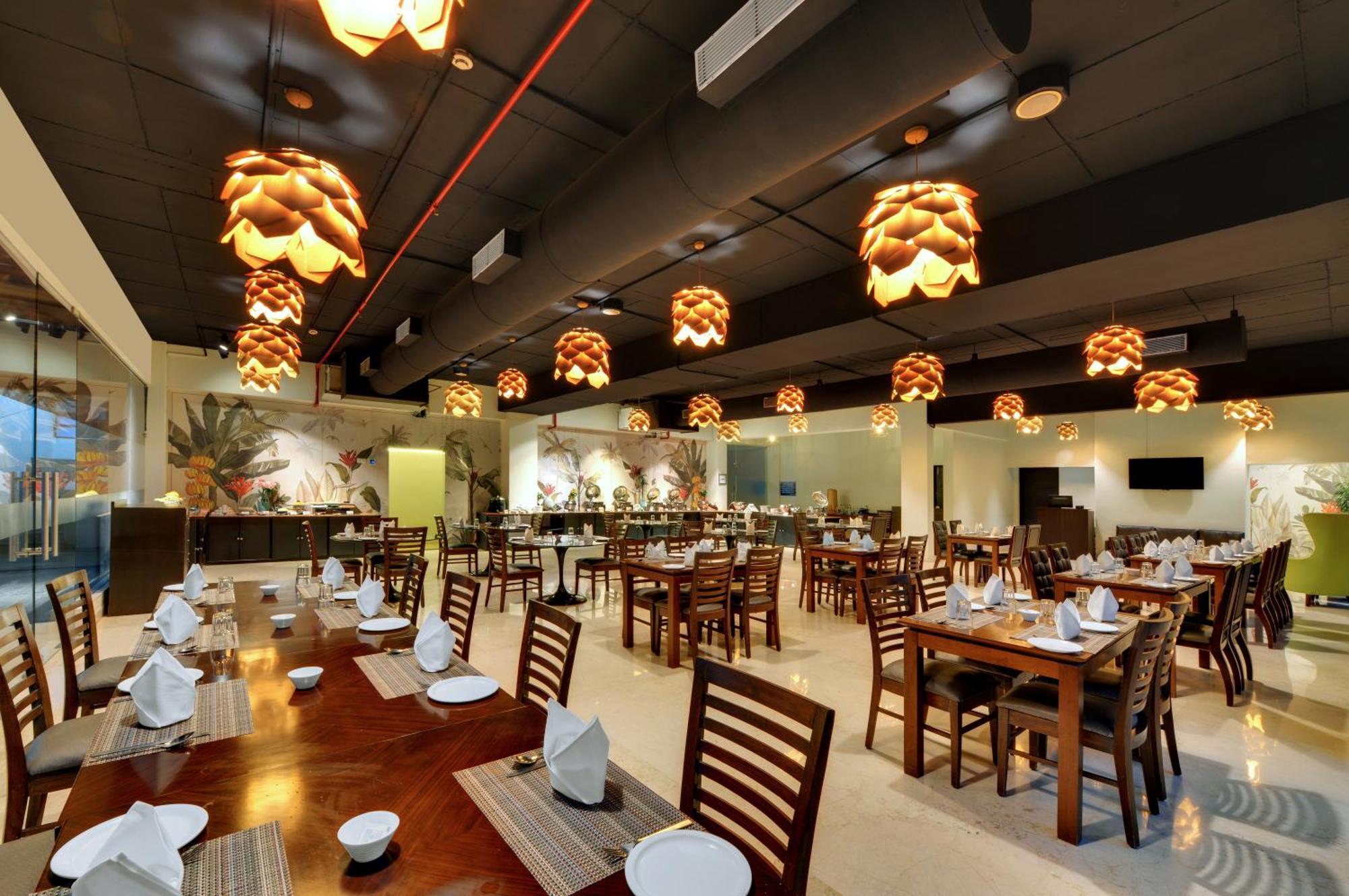 The Fern Residency, Vadgaon - Talegaon, Pune Buitenkant foto