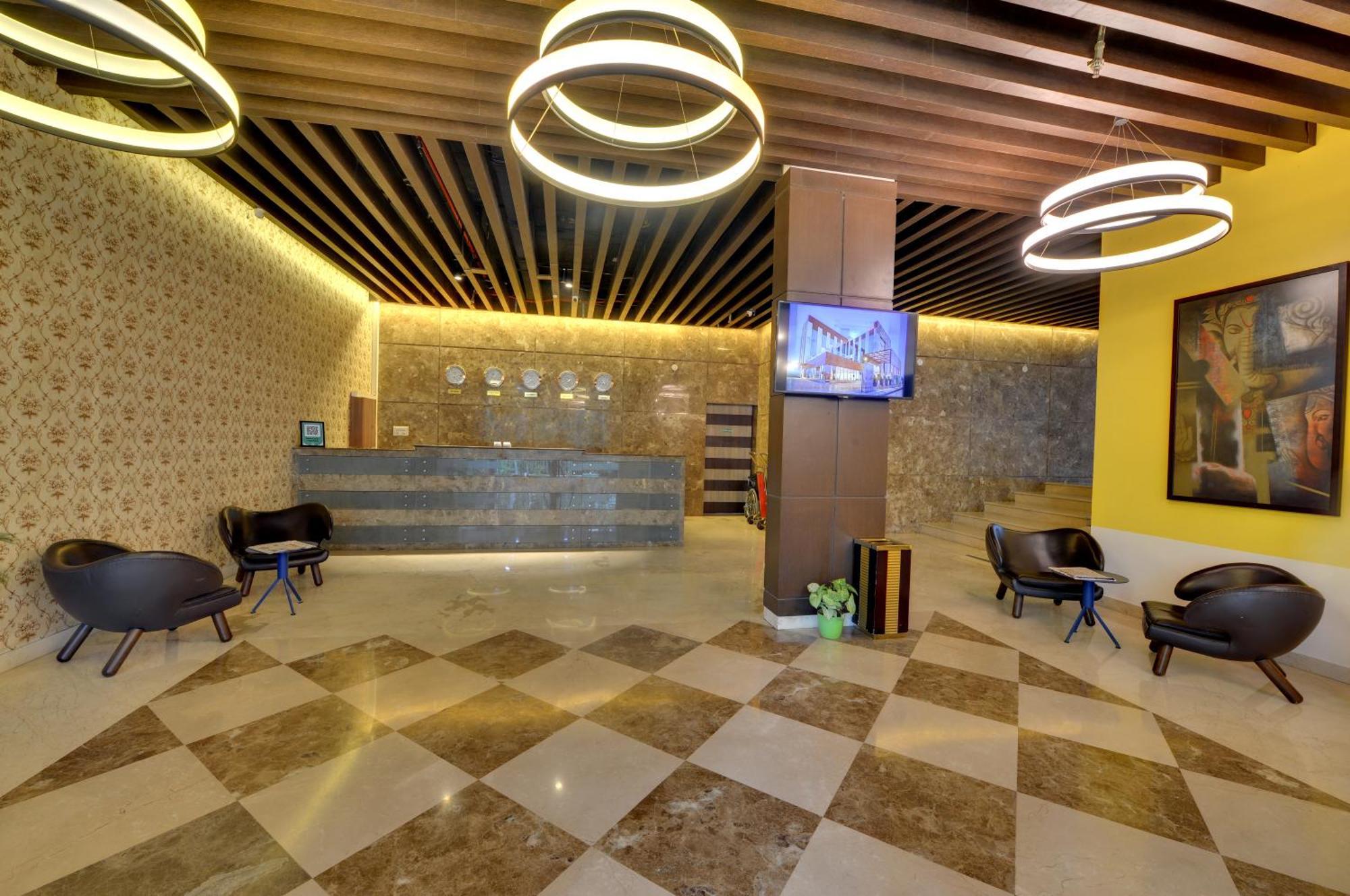 The Fern Residency, Vadgaon - Talegaon, Pune Buitenkant foto