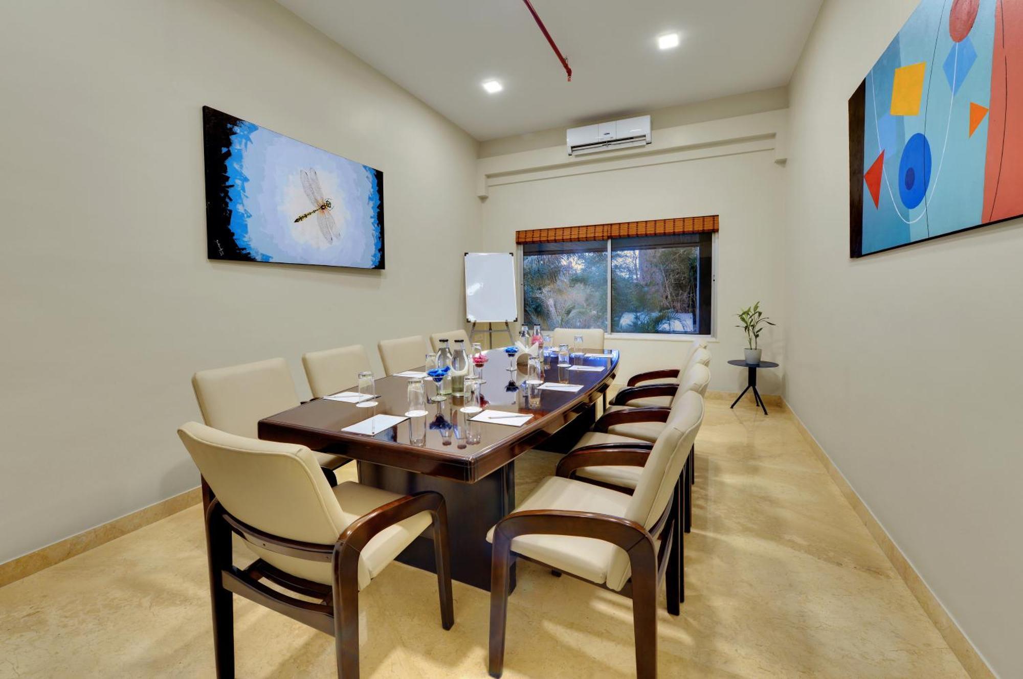 The Fern Residency, Vadgaon - Talegaon, Pune Buitenkant foto